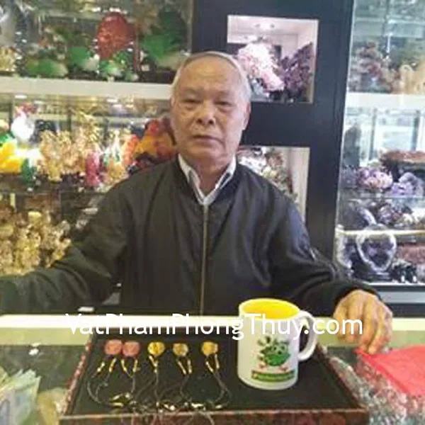 Chú Sơn - khách hàng mua phật Văn Thù Bồ Tát S1134, phật A Di Đà đá mã não đỏ S6337-8