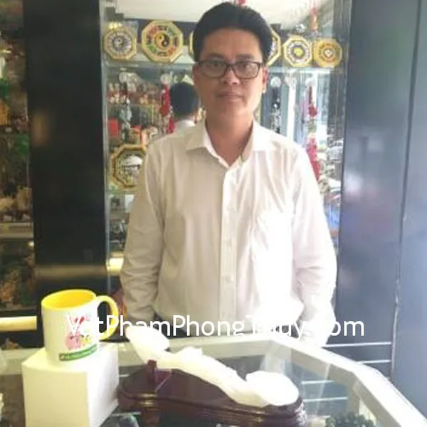 Chú Đăng- khách hàng mua gậy như ý bạch ngọc khủng GM077