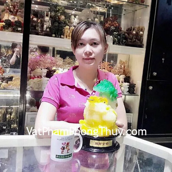 Chị Lan - khách hàng mua Thiềm thừ ngọc vàng cõng cải xanh G161A