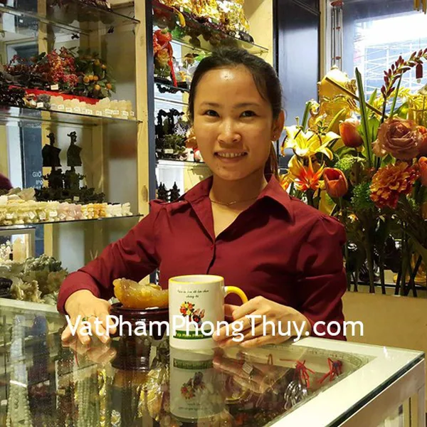 Chị Trang - khách hàng mua thiềm thừ ngọc tủy TT-NT-2864
