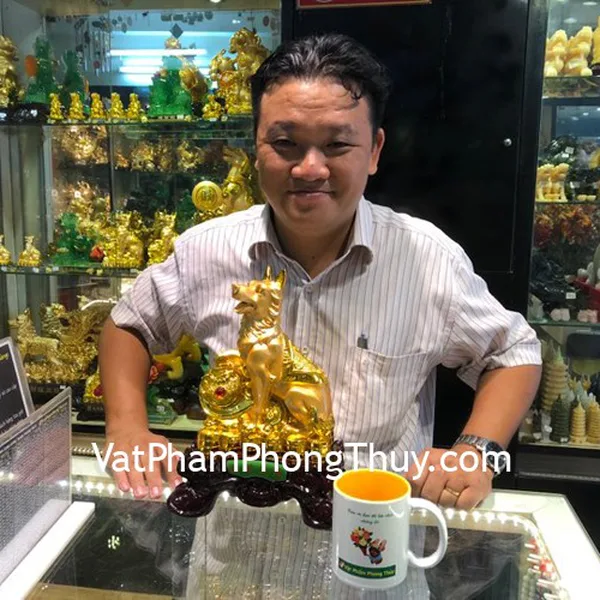 Anh Thái - Khách hàng mua Chó săn vàng trên gậy như ý C021A