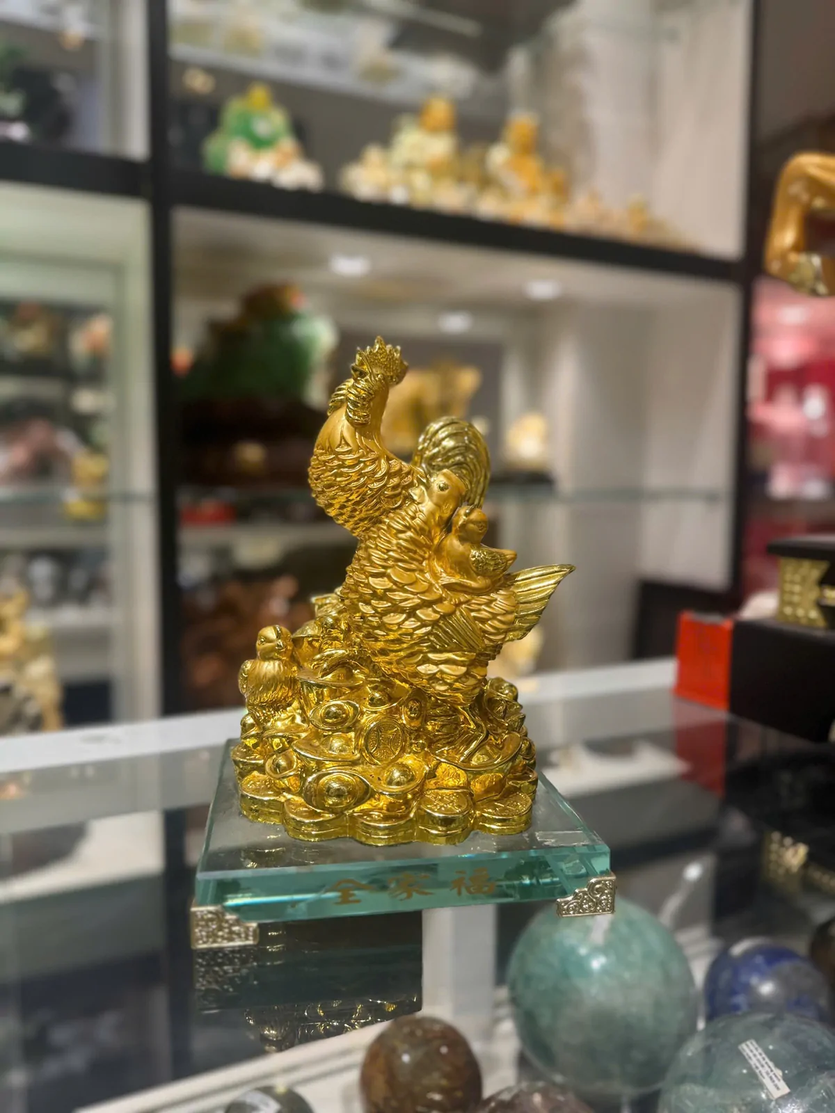 Gia đình gà trên đống vàng đế thủy tinh - Toàn gia phước G011A