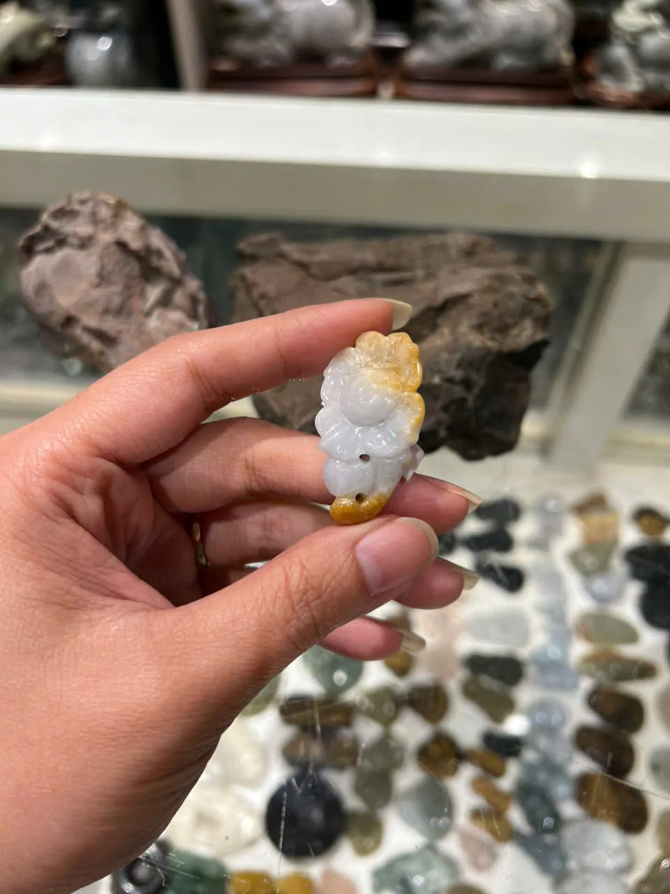 Mẫu đơn ngọc phỉ thúy kiểu mới A+++ (11.7g) S6501-S4-3042