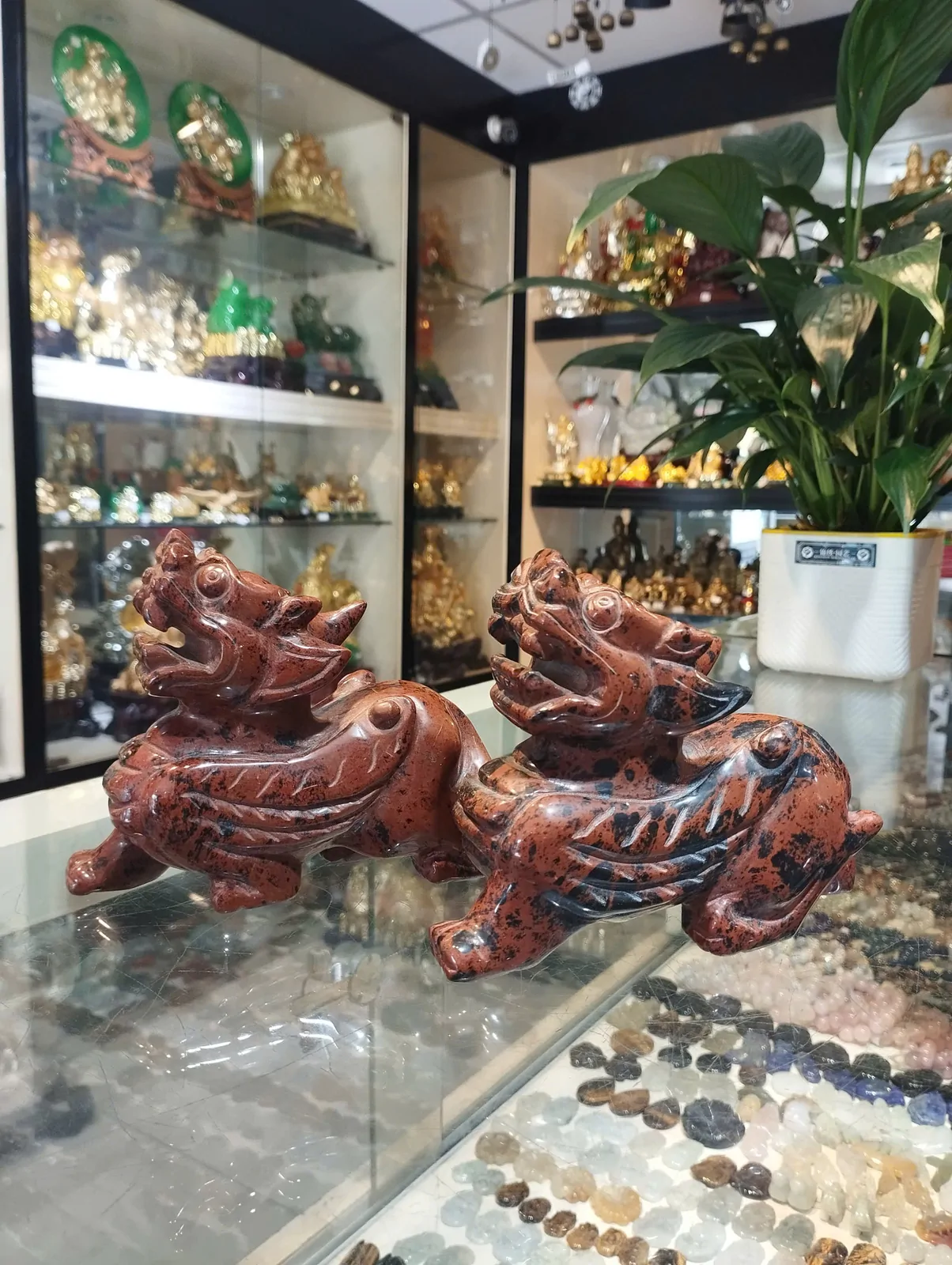 Tỳ hưu đá nham thạch 2 màu (đen, nâu) lớn R069