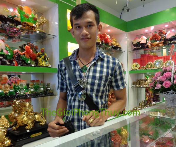 Anh Nguyễn Hoài Mến - Khách hàng đã may mắn sở hữu Tỳ Hưu đá quý FS689