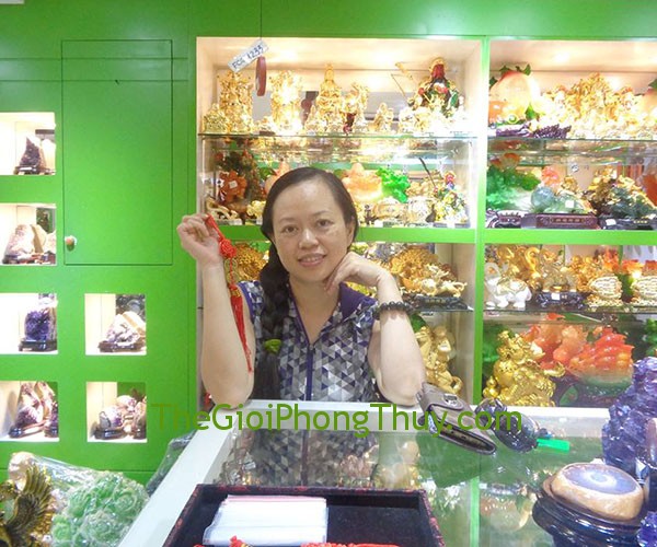 Chị Nguyệt - Khách hàng mua vòng gỗ lục hương bình an FS6047