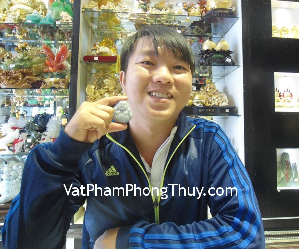 Anh Thành - khách hàng mua phật di lạc xanh tía S863