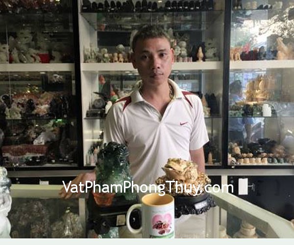 Anh Chuyền-khách hàng mua Tỳ Hưu xanh G164A và Thiềm Thừ vàng A112
