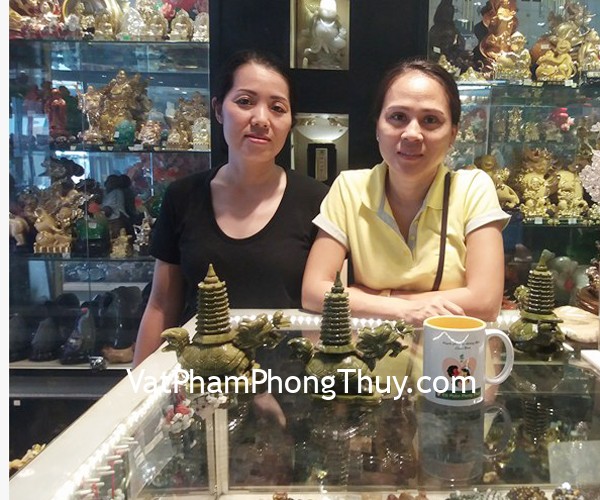 Chị Giang - Khách hàng mua Rùa đầu rồng cõng tháp HM034
