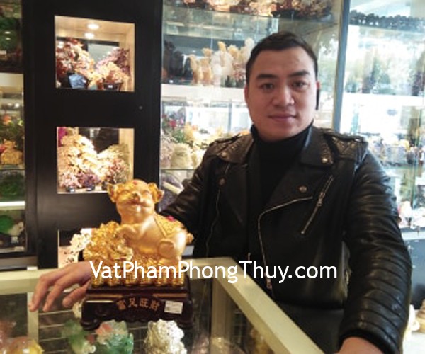 Anh Châu - khách hàng mua tượng heo ôm cải LN031
